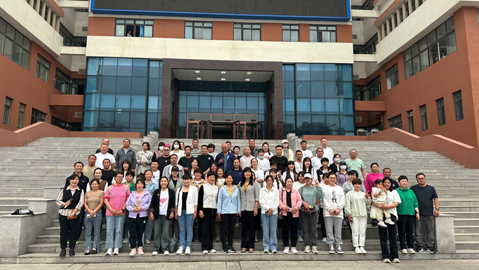 家校同频，共育成长——汽车工程系家长开放日活动